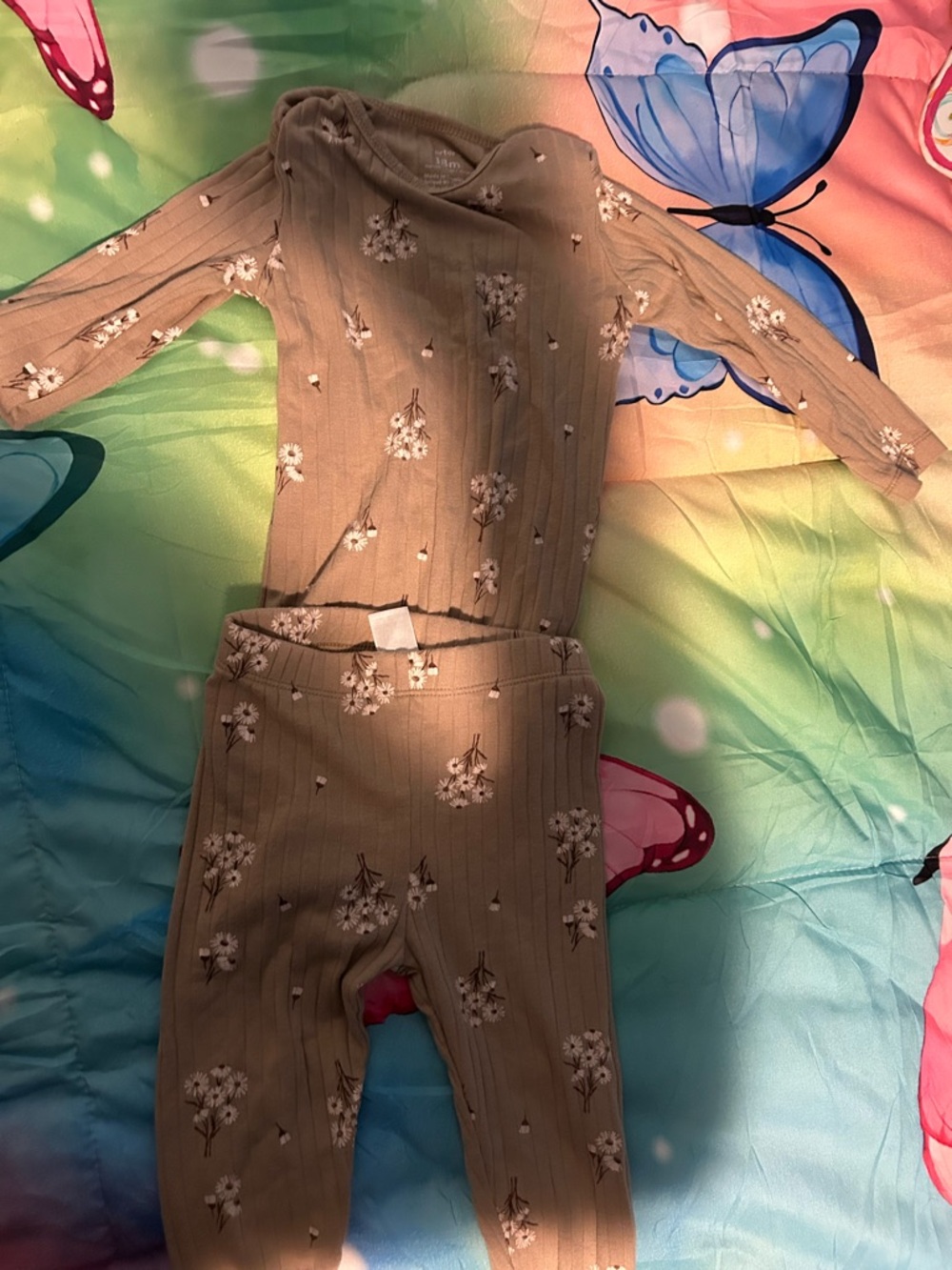 Kids Floral Ribbed Matching Set - Tan